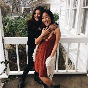 Meet your Posher, Joy